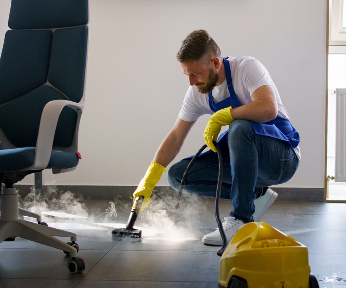 The benefits of using a cleaning service